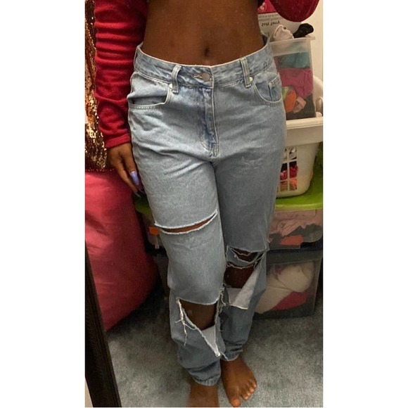 Distressed/Ripped Jeans- Size Medium - Picture 3 of 3